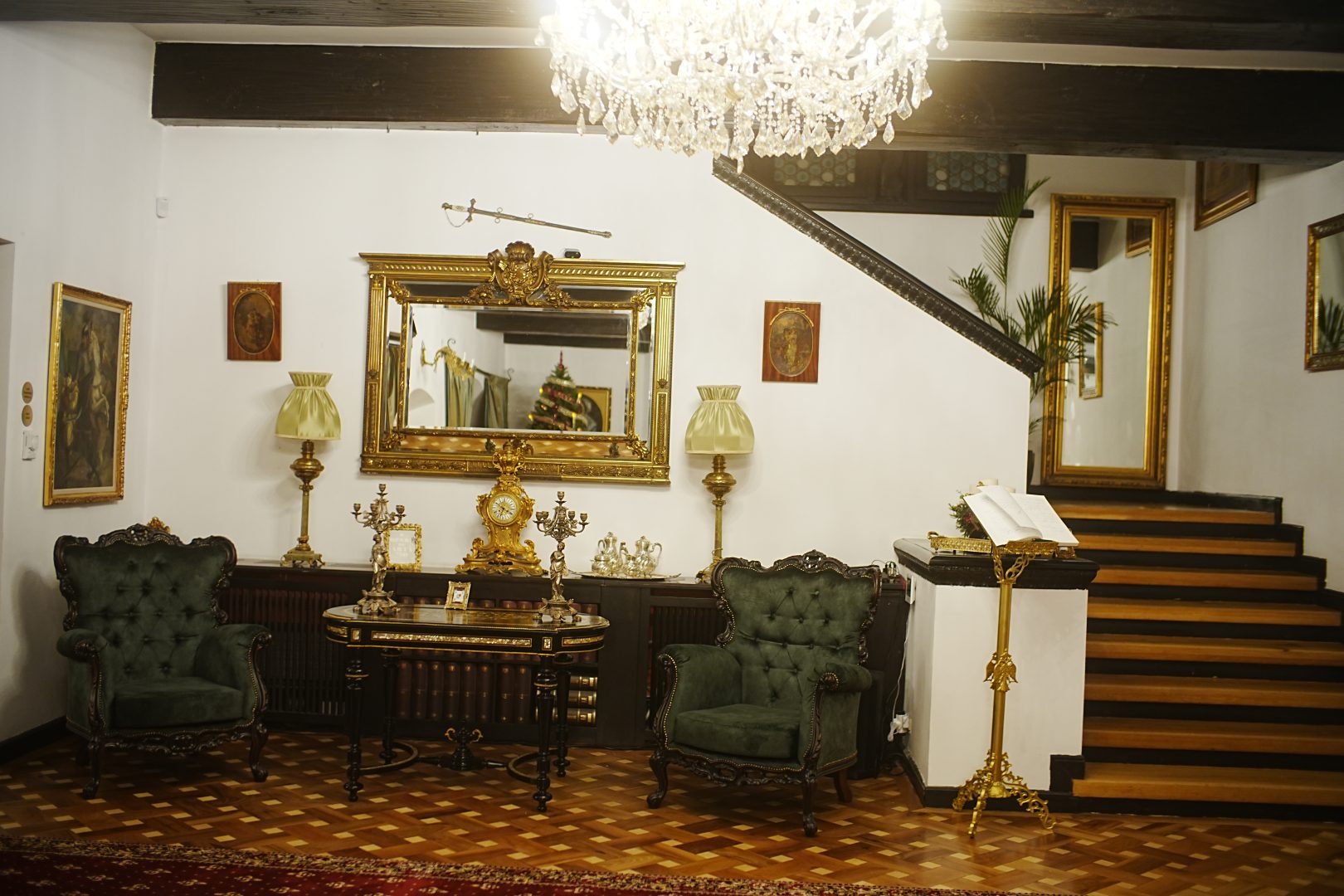 Art. History. Experience. – Descoperă rafinamentul unei vile interbelice în București